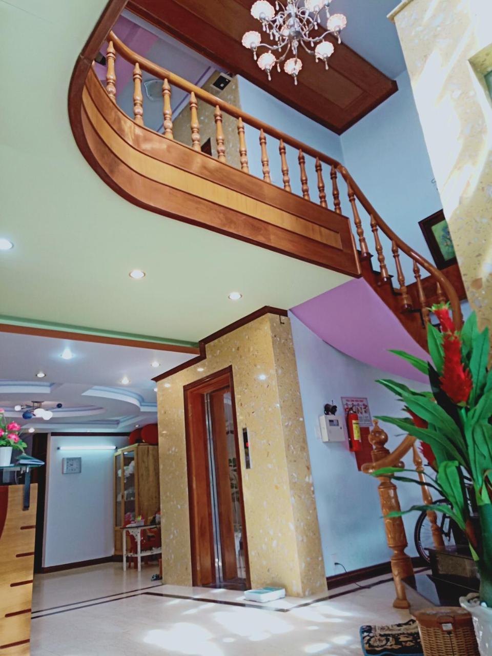 Hotel Khach San Nhu Yen Nha Trang Exterior foto